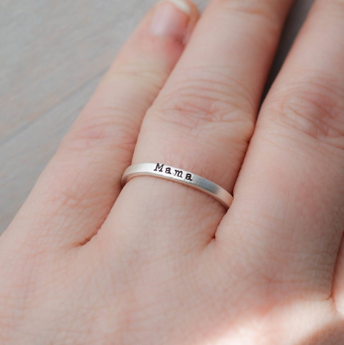 Mama Rind Mama Ring with Hearts in Sterling Silver – Simpli Stamped